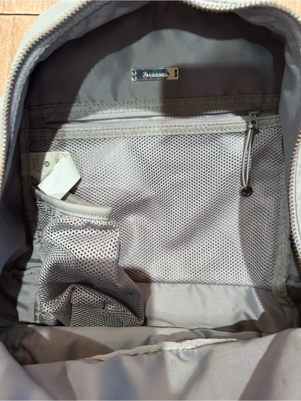 lululemon athletica sleek light